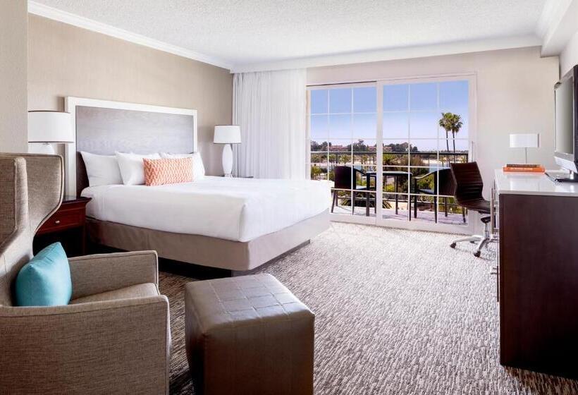 장애인을 위한 킹사이즈 침대 스탠다드 룸, Hyatt Regency Newport Beach