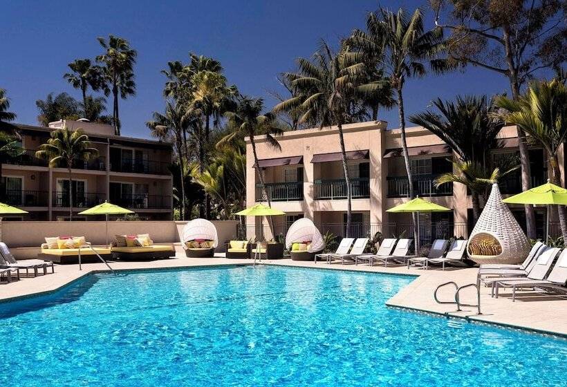 غرفه قياسيه سريرين مزدوجين, Hyatt Regency Newport Beach