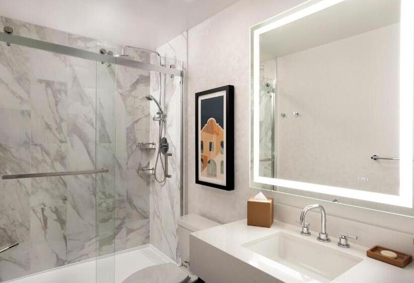 带2个双人床的标准工作室, Hyatt Regency San Antonio Riverwalk