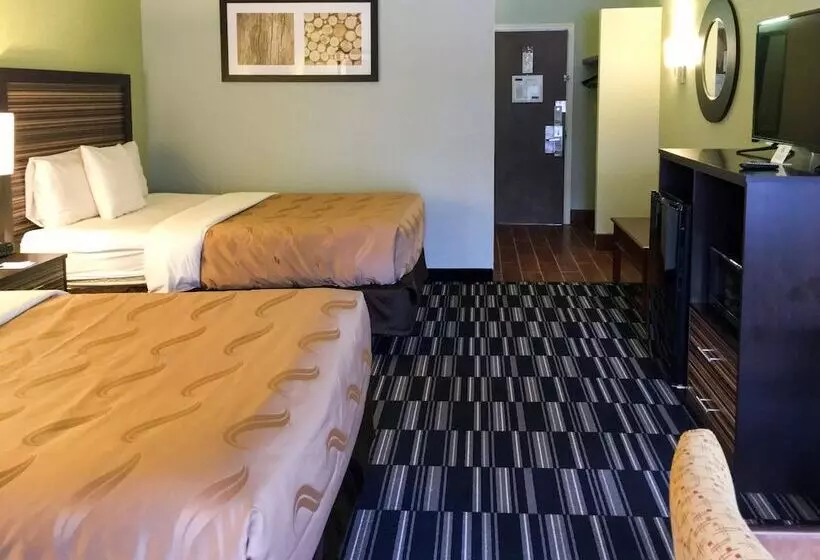 ２ダブルベッドのスタンダードルーム, Quality Inn North