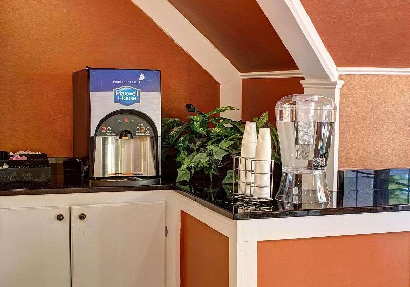 带大床的标准间, Quality Inn North