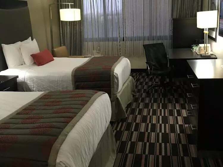 اتاق استاندارد با 2 تخت دوبل, Ramada Plaza By Wyndham Charlotte South End Airport