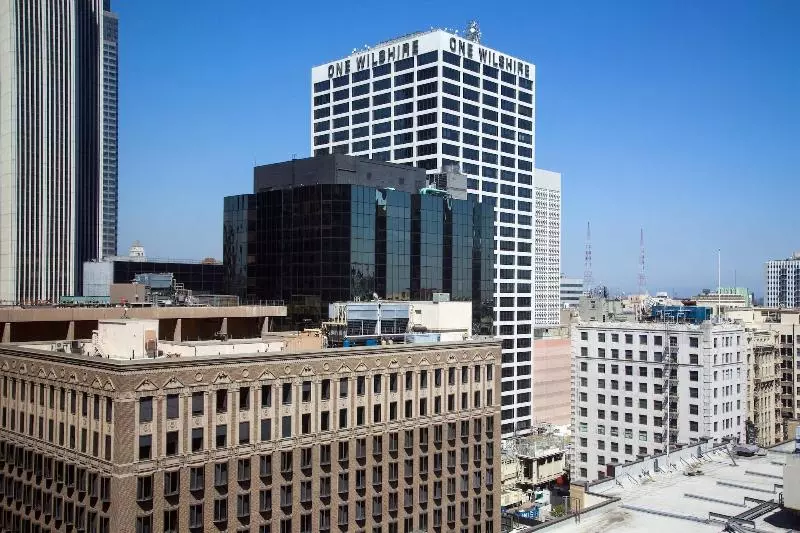 キングサイズベッドのクラブルーム, Sheraton Grand Los Angeles