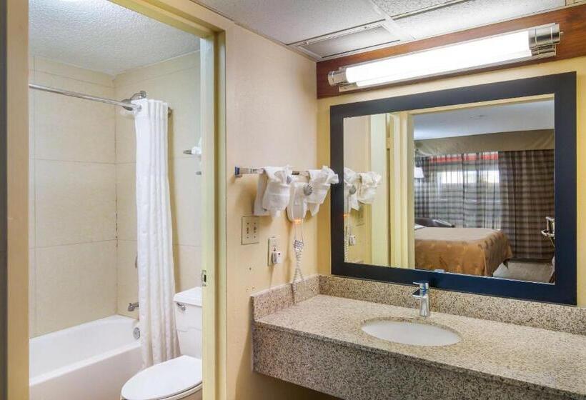 スタンダードルーム, Stayable Jax West