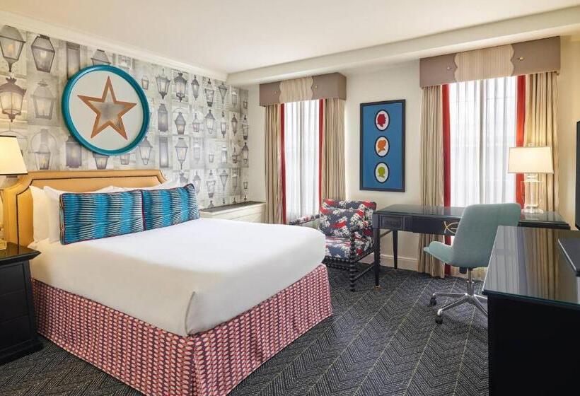 غرفة قياسية سرير ملكى, The Alexandrian Old Town Alexandria, Autograph Collection