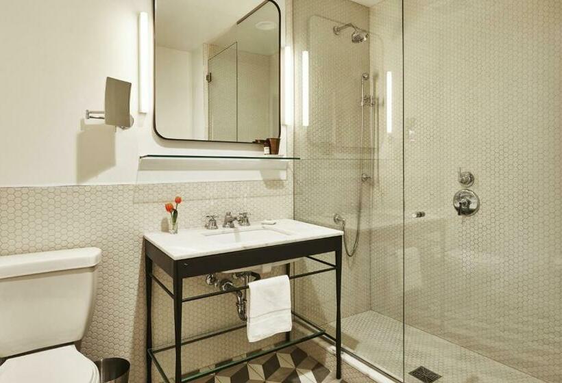 Quarto Deluxe, The Hollywood Roosevelt