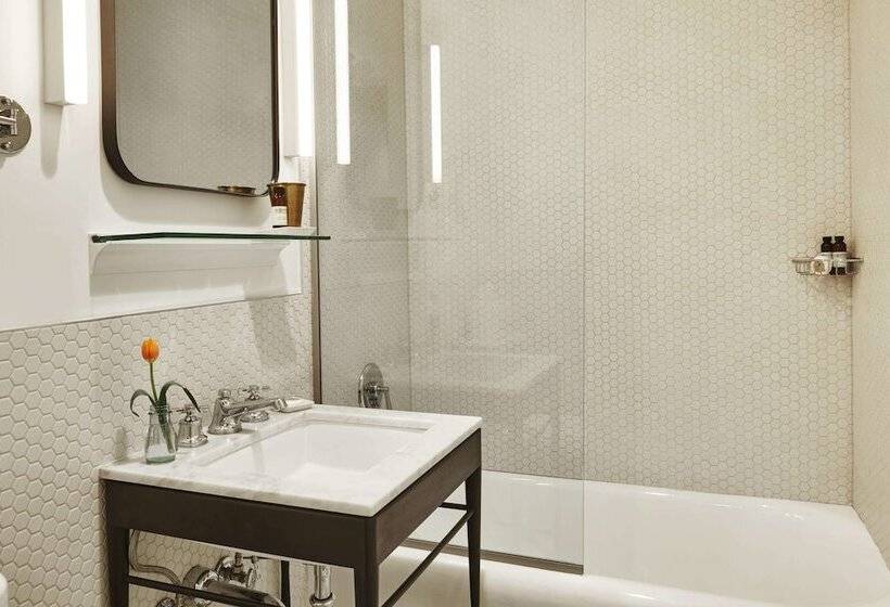 Номер Superior, The Hollywood Roosevelt