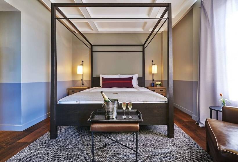 Номер Superior, The Hollywood Roosevelt