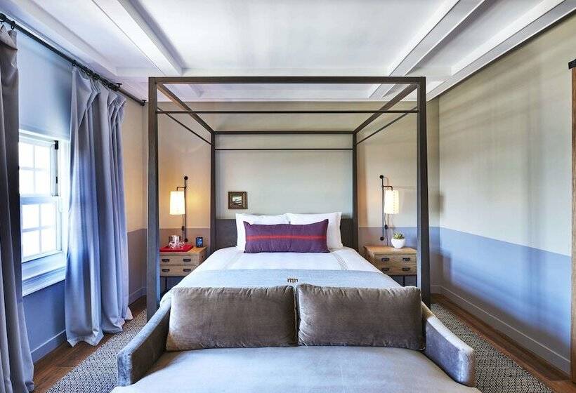 Номер Superior, The Hollywood Roosevelt