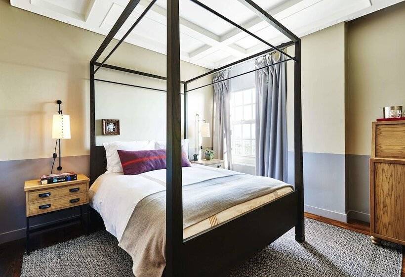 Номер Superior, The Hollywood Roosevelt