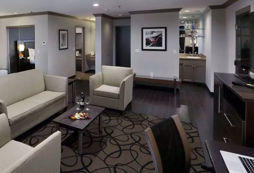 استودیوی استاندارد با تخت دوبل, The Verve Hotel Boston Natick, Tapestry Collection By Hilton