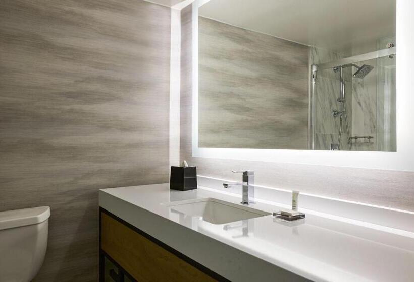 Номер Стандарт, Washington Marriott At Metro Center