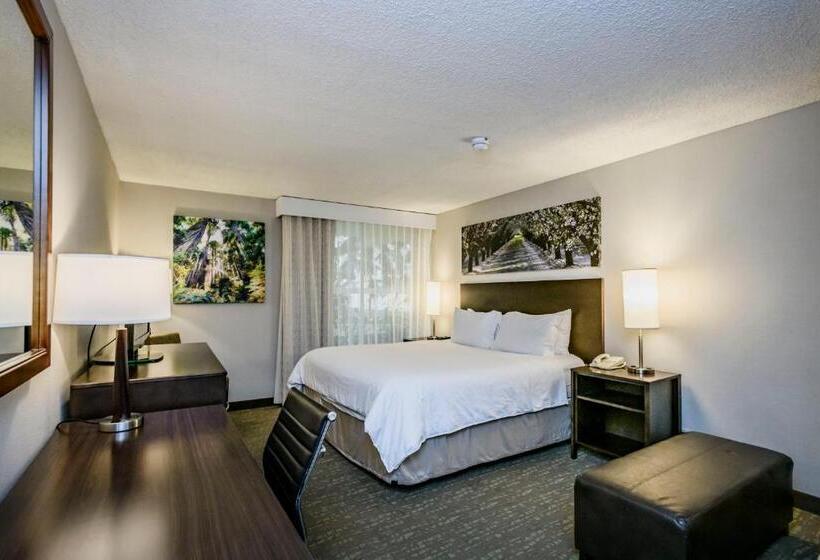 带大床的标准间, Wyndham Garden Fresno Yosemite Airport