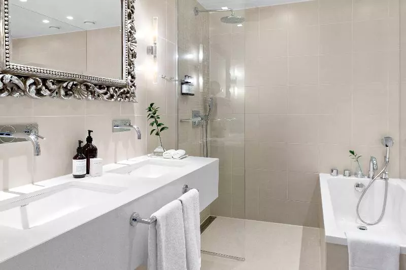 اتاق استاندارد برای معلولان, The Verve Hotel Boston Natick, Tapestry Collection By Hilton