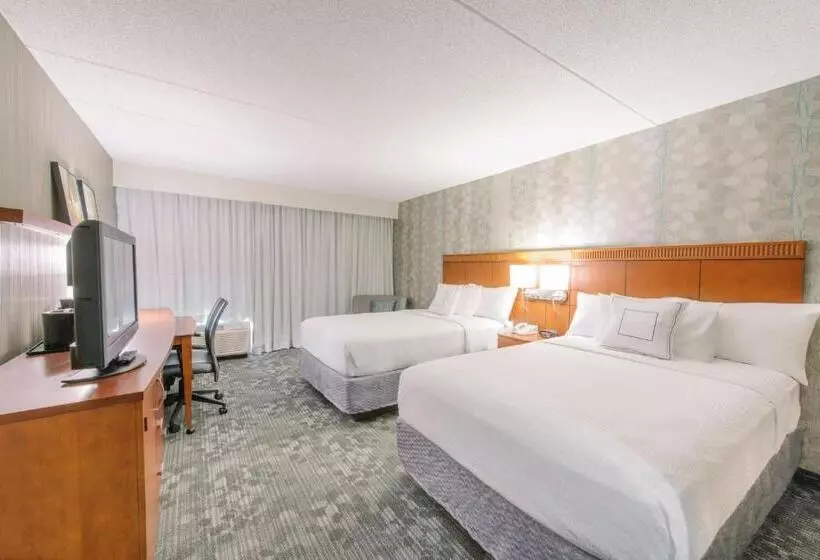 ２ダブルベッドのスタンダードルーム, Courtyard By Marriott Nashua