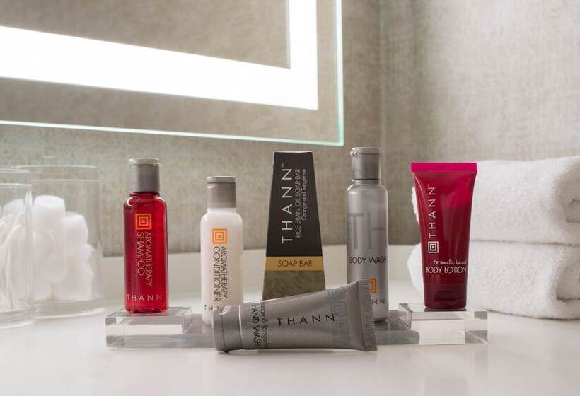 غرفه قياسيه سريرين مزدوجين, Fullerton Marriott At California State University