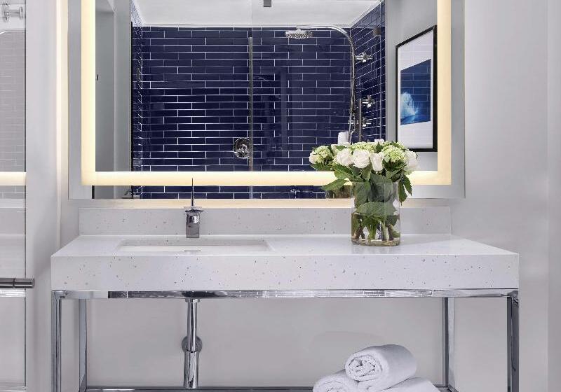 带大床的套房, Hilton Fort Lauderdale Marina