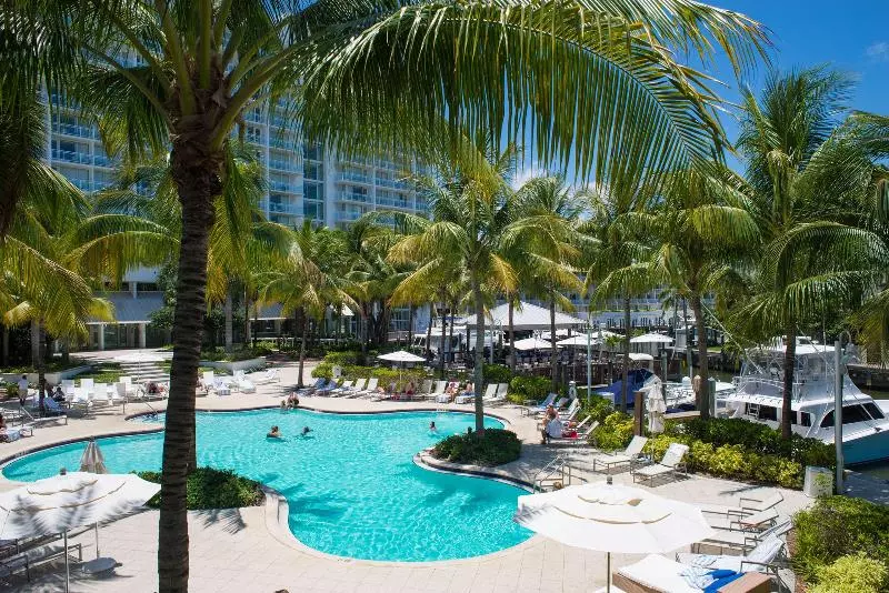 キングサイズベッドのスイートルーム, Hilton Fort Lauderdale Marina