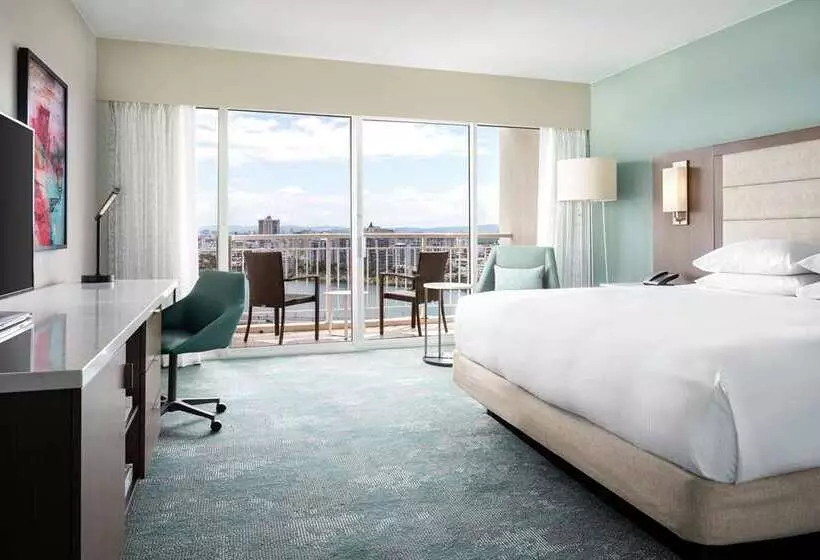 キングサイズベッドのスタンダードルーム, Hilton Fort Lauderdale Marina