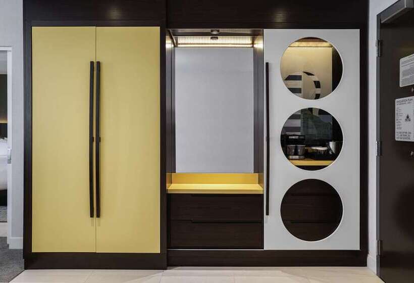 带大床的套房, Hilton Fort Lauderdale Marina