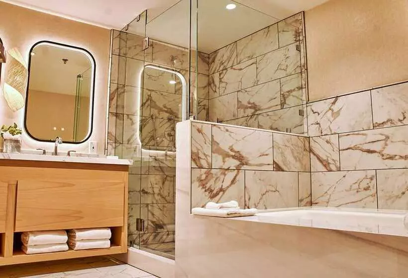 キングサイズベッドのスイートルーム, Hilton Fort Lauderdale Marina