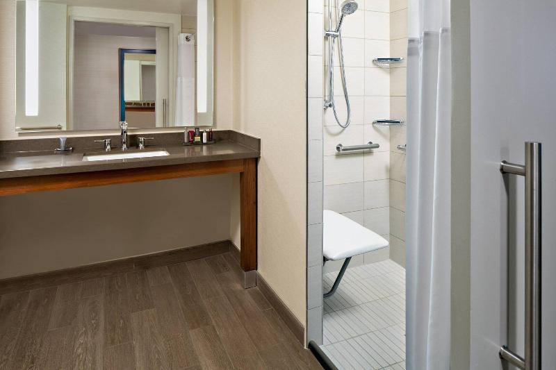 غرفة كلوب, Houston Airport Marriott At George Bush Intercontinental