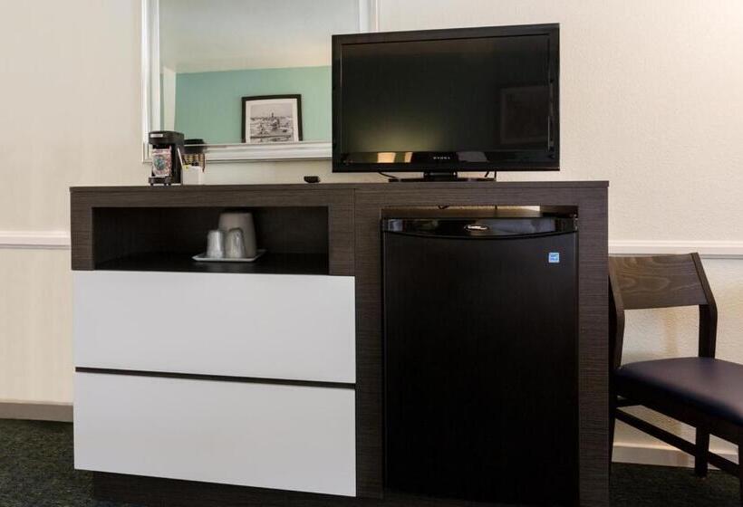 キングサイズベッドのスタンダードルーム, Kings Inn