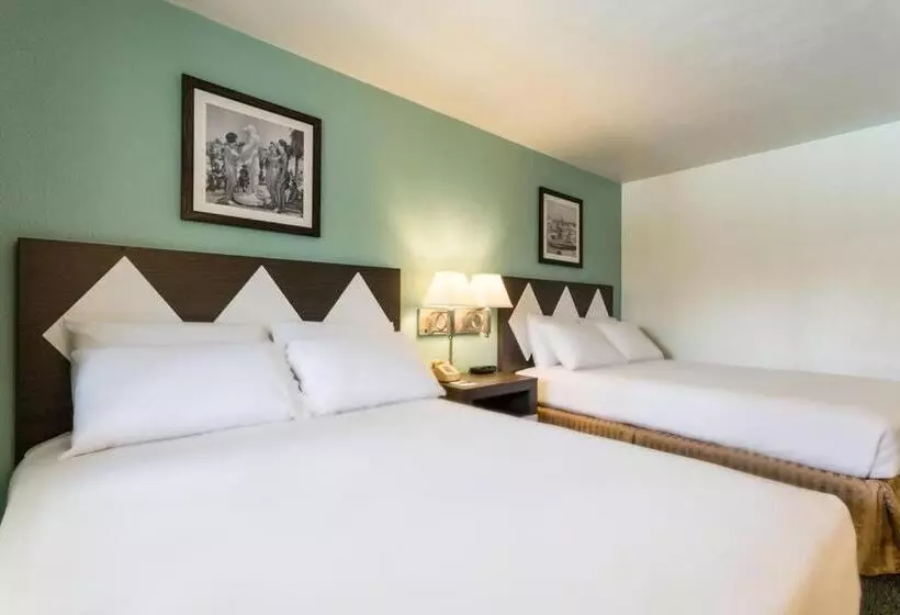 اتاق استاندارد, Kings Inn