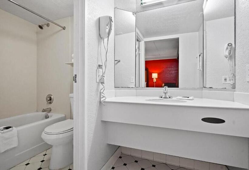 غرفة قياسية سرير كينج, La Quinta Inn By Wyndham Costa Mesa Orange County