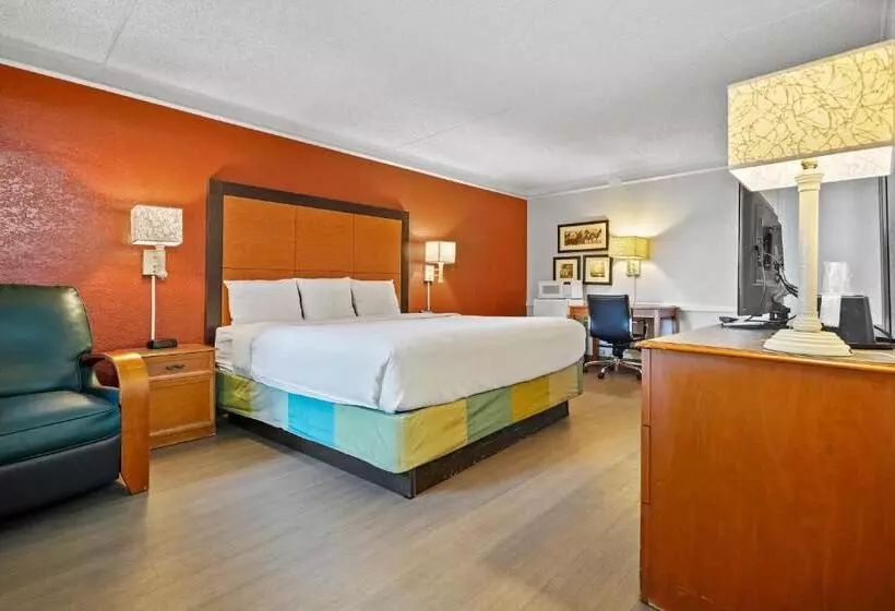 身障者適用キングサイズベッドルーム, La Quinta Inn By Wyndham Costa Mesa Orange County