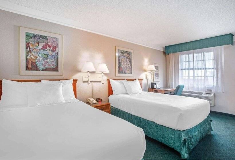 اتاق لوکس, La Quinta Inn By Wyndham Reno