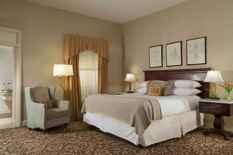 اتاق استاندارد با تخت بزرگ, Linden Row Inn