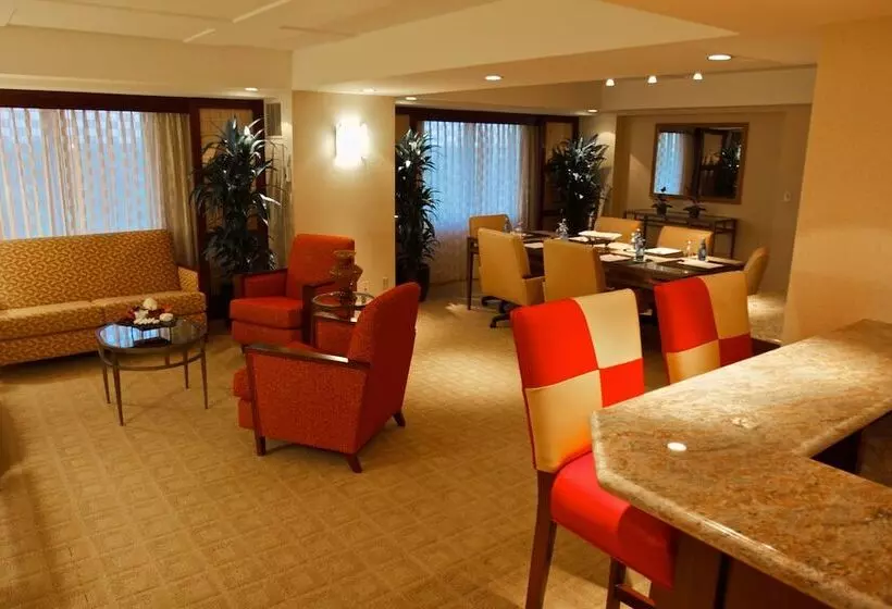 Club-huone, Long Beach Marriott