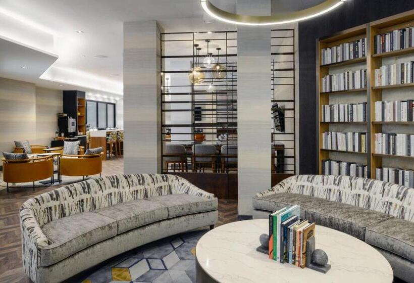 غرفة قياسية سرير كينج, Long Beach Marriott