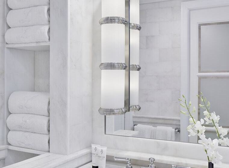 带2个卧室的套房, Lowell