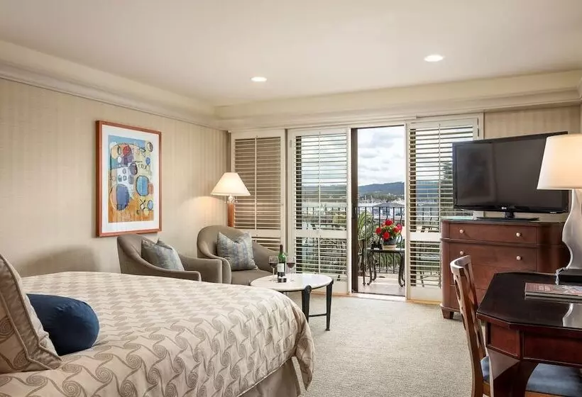 景色の見えるダブルベッドスタンダードルーム, Monterey Bay Inn