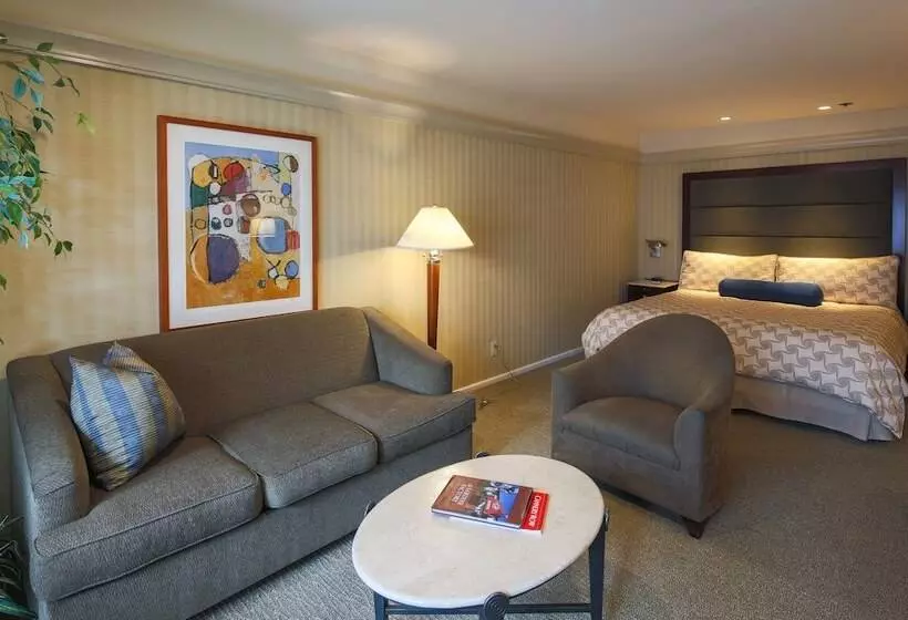 景色の見えるダブルベッドスタンダードルーム, Monterey Bay Inn
