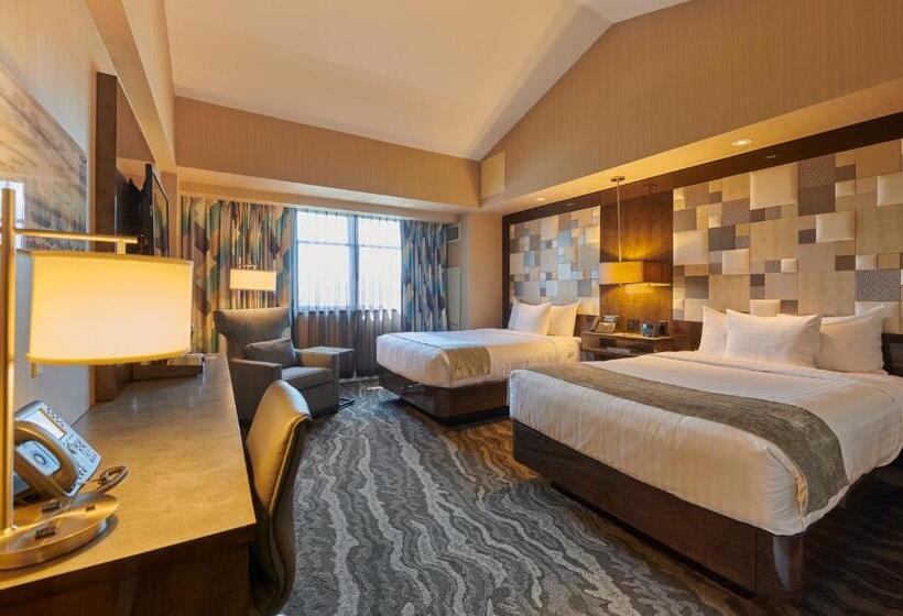 غرفة ديلوكس مطلة على البحيرة, Mount Airy Casino Resort   Adults Only 21 Plus