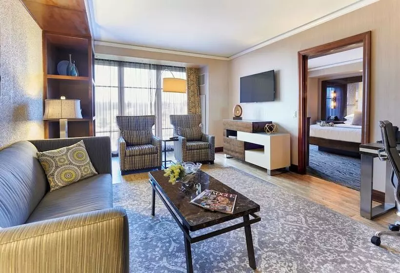 キングサイズベッドのスイートルーム, Mount Airy Casino Resort   Adults Only 21 Plus