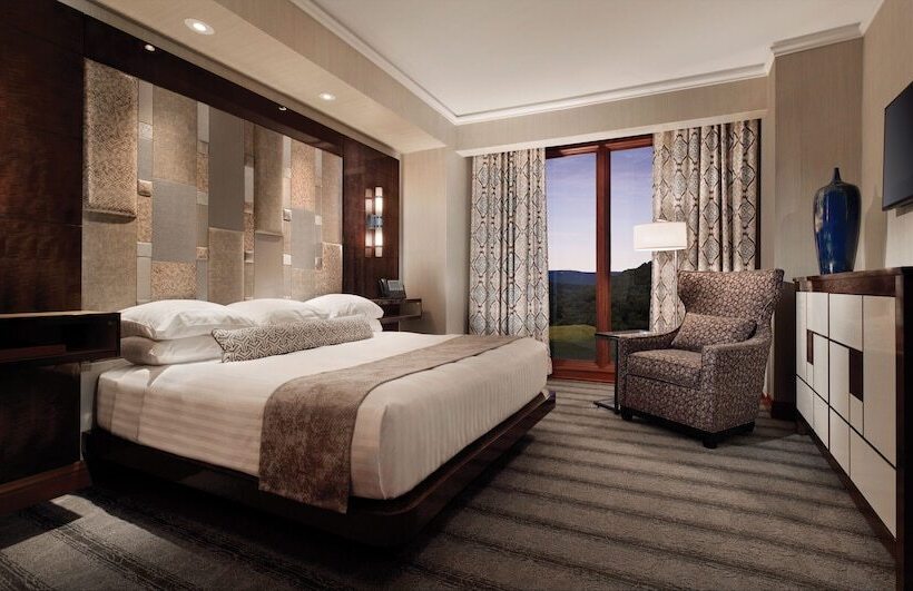 جناح سرير كينج, Mount Airy Casino Resort   Adults Only 21 Plus