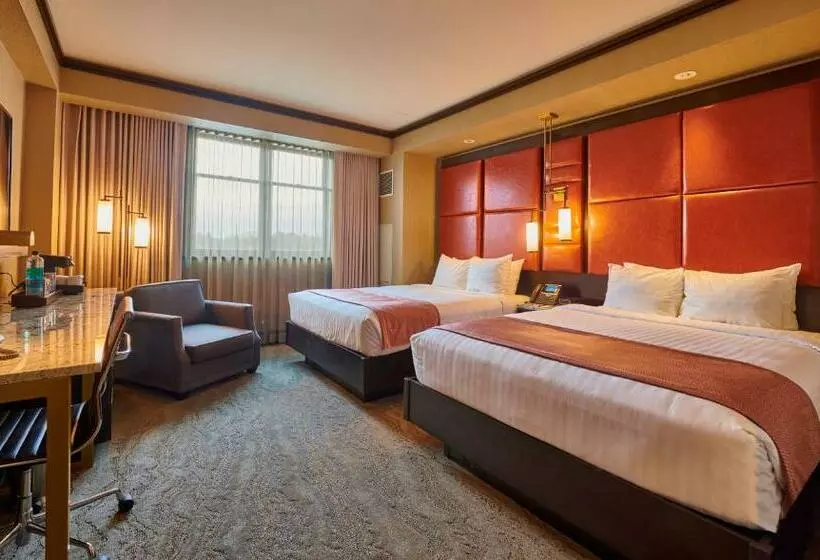 デラックスルーム, Mount Airy Casino Resort   Adults Only 21 Plus