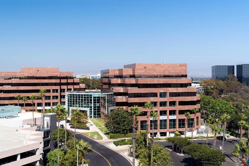 جناح سرير كينج, Newport Beach Marriott Bayview