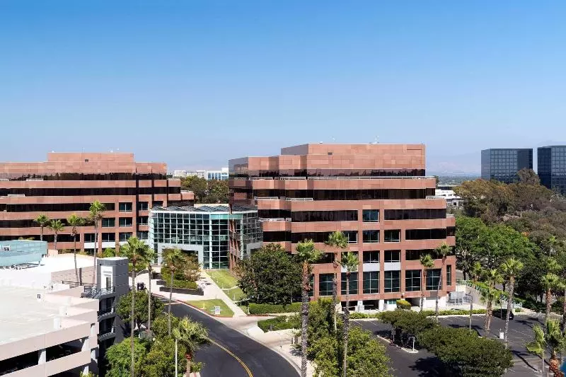 سوئیت با تخت بزرگ, Newport Beach Marriott Bayview