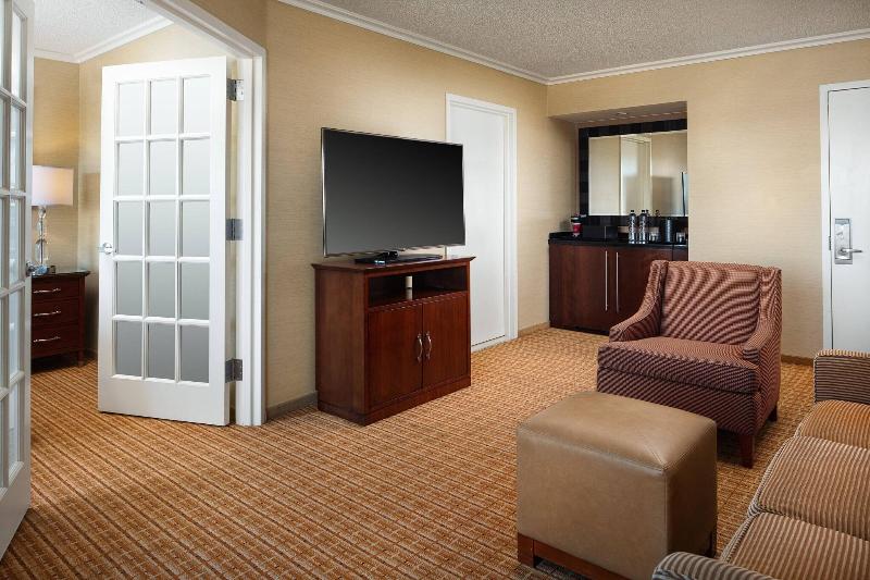 Люкс Кровать Кинг, Newport Beach Marriott Bayview