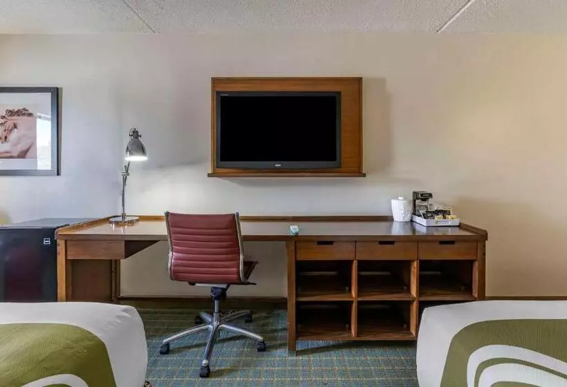2ダブルベッドのスタンダードルーム, Quality Inn Lexington Horse Park