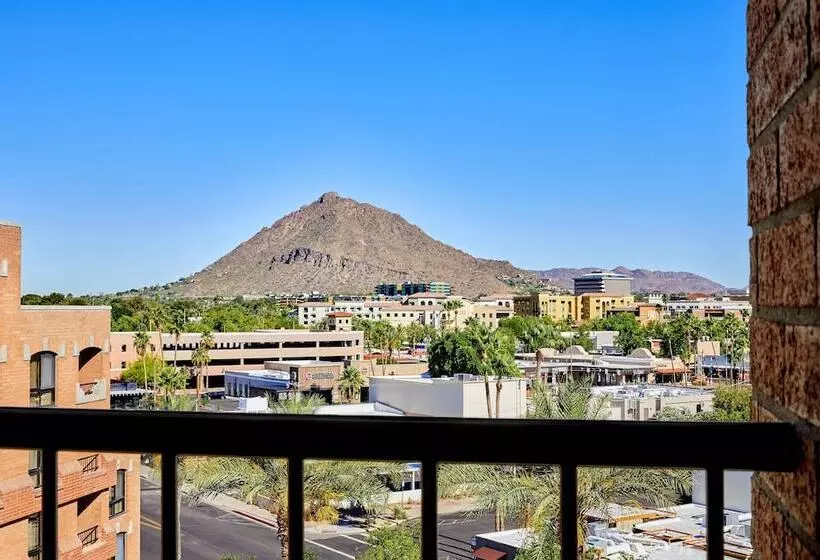 Sviitti Liikuntarajoitteisille, Scottsdale Marriott Old Town
