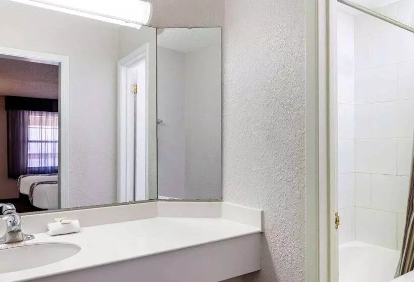 デラックスルーム, Travelodge By Wyndham El Paso  Airport