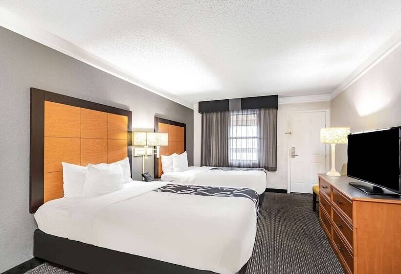 디럭스 룸, Travelodge By Wyndham El Paso  Airport