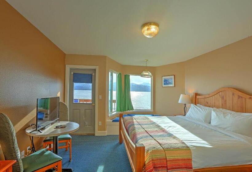 غرفة ديلوكس مطلّة علي البحر, Land S End