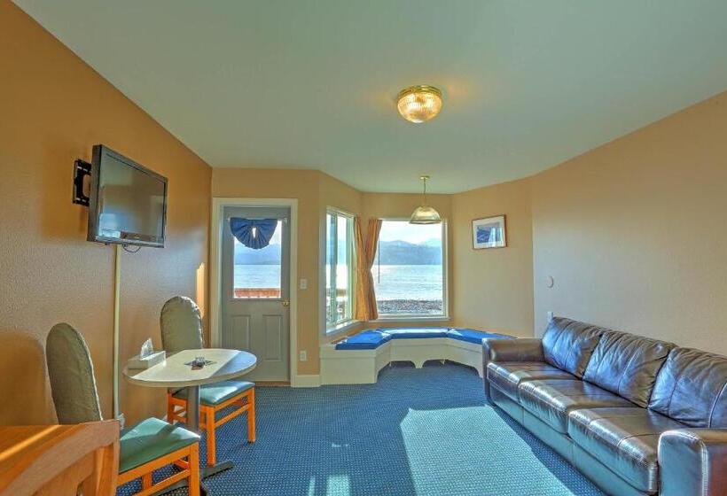 غرفة ديلوكس مطلّة علي البحر, Land S End